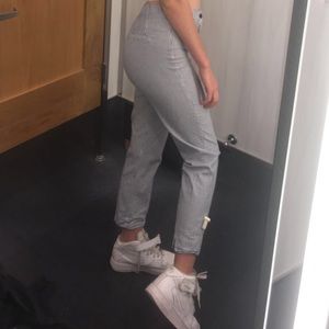 Nike, Air Force 1 Mid